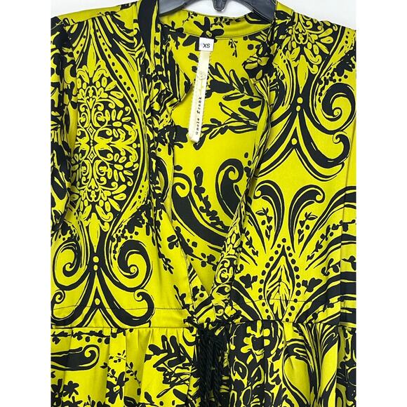 NWT Uncle Frank Women's Size XS Green/Black Floral Print 3/4 Sleeve Dress - Picture 8 of 10